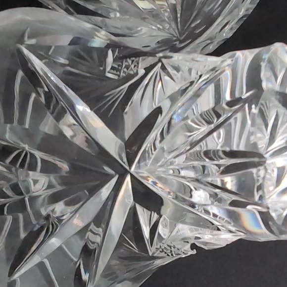 VGT, Heavy Cut Pinwheel Crystal Decanter/Stopper. - Picture 6 of 11